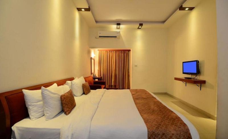 Aristro Club Hotell Calcutta Exteriör bild
